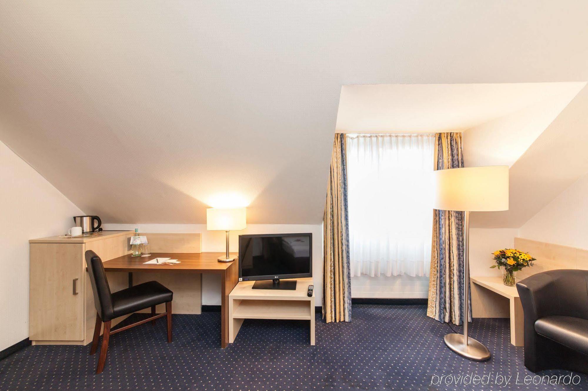 Hotel Mariella 3*