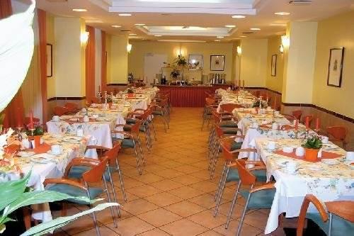 Mado Hotel Cologne