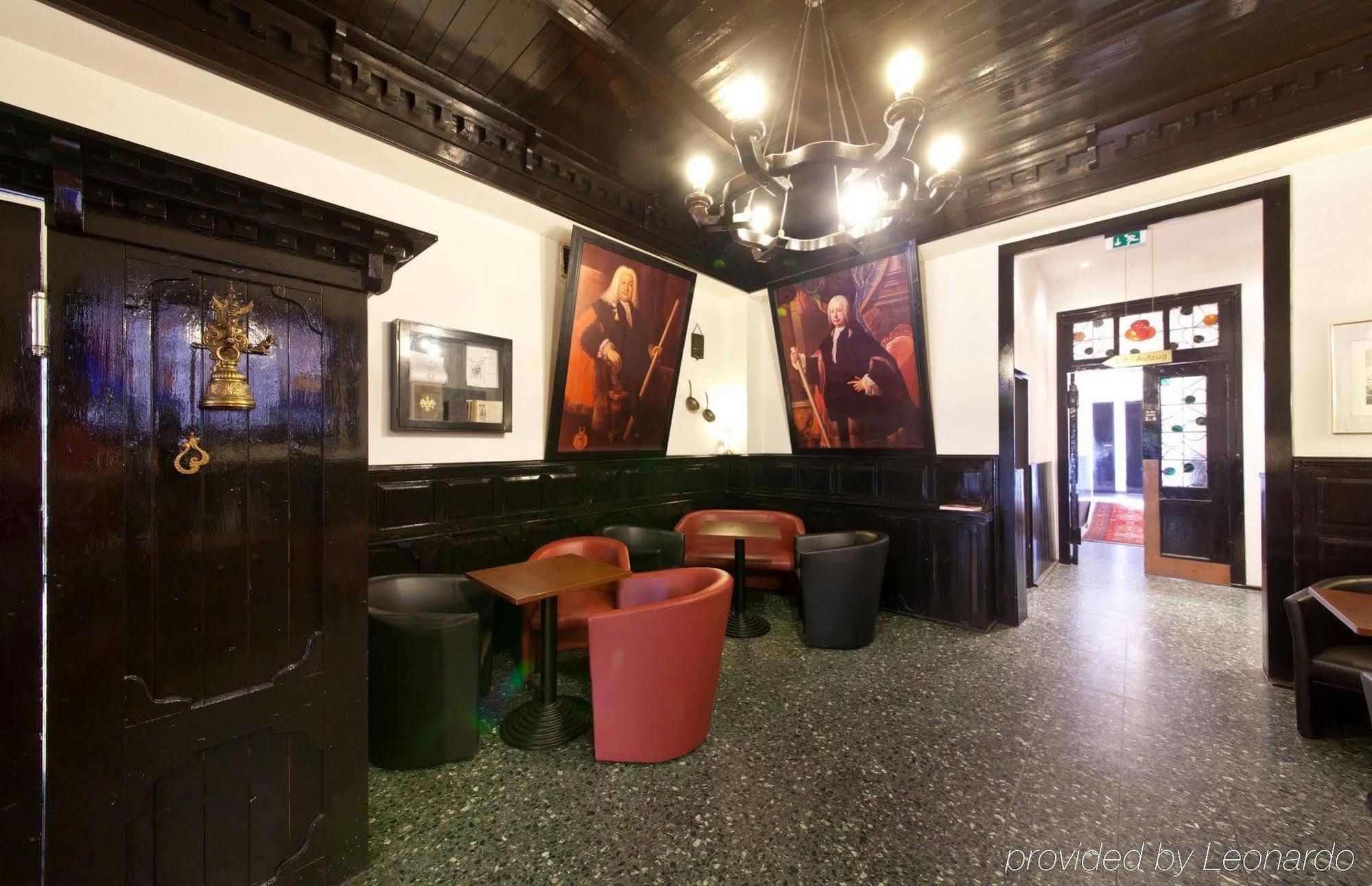 Novum Ahl Meerkatzen Altstadt 3* Köln