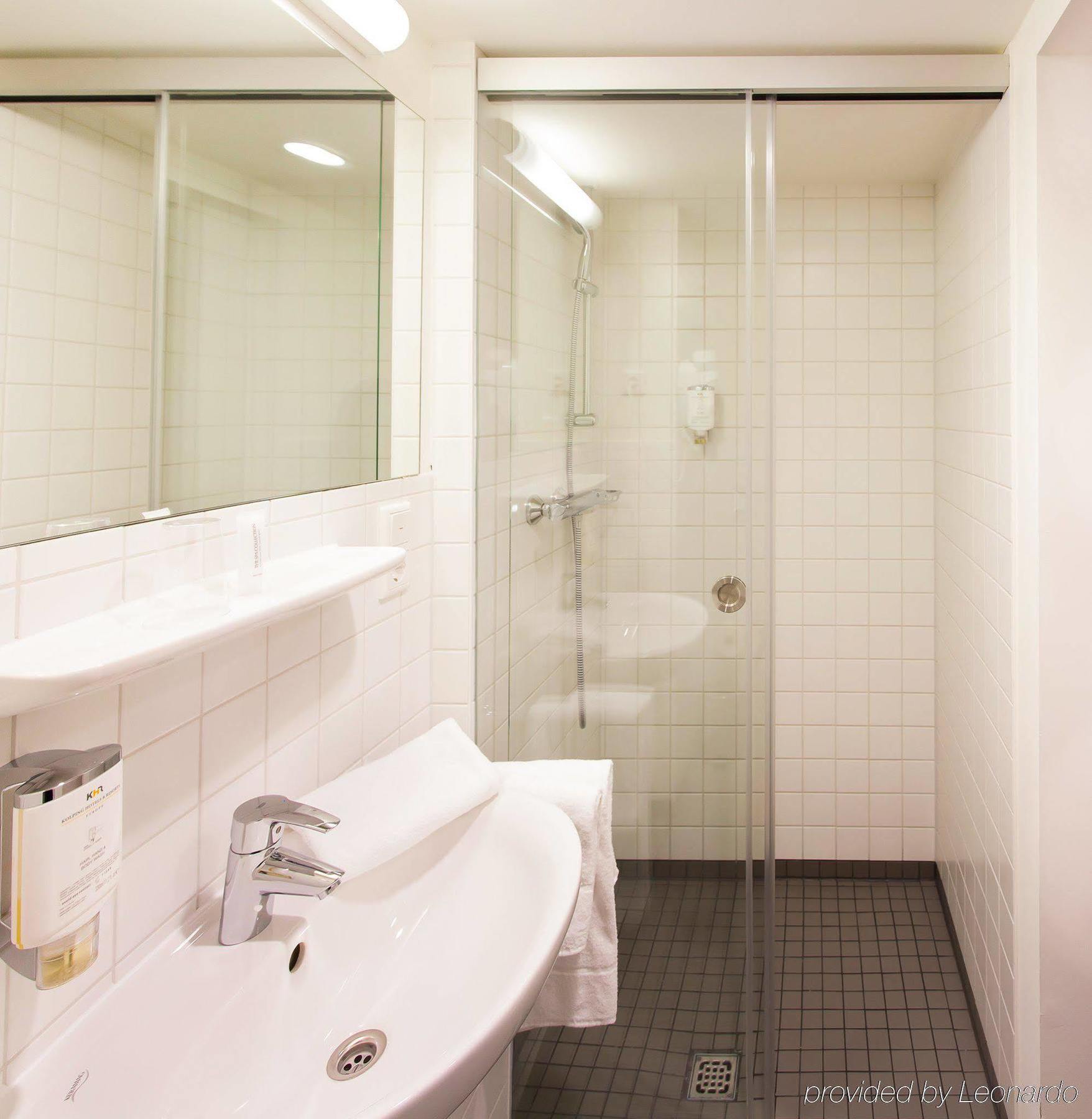 Stadthotel Am Roemerturm 4*
