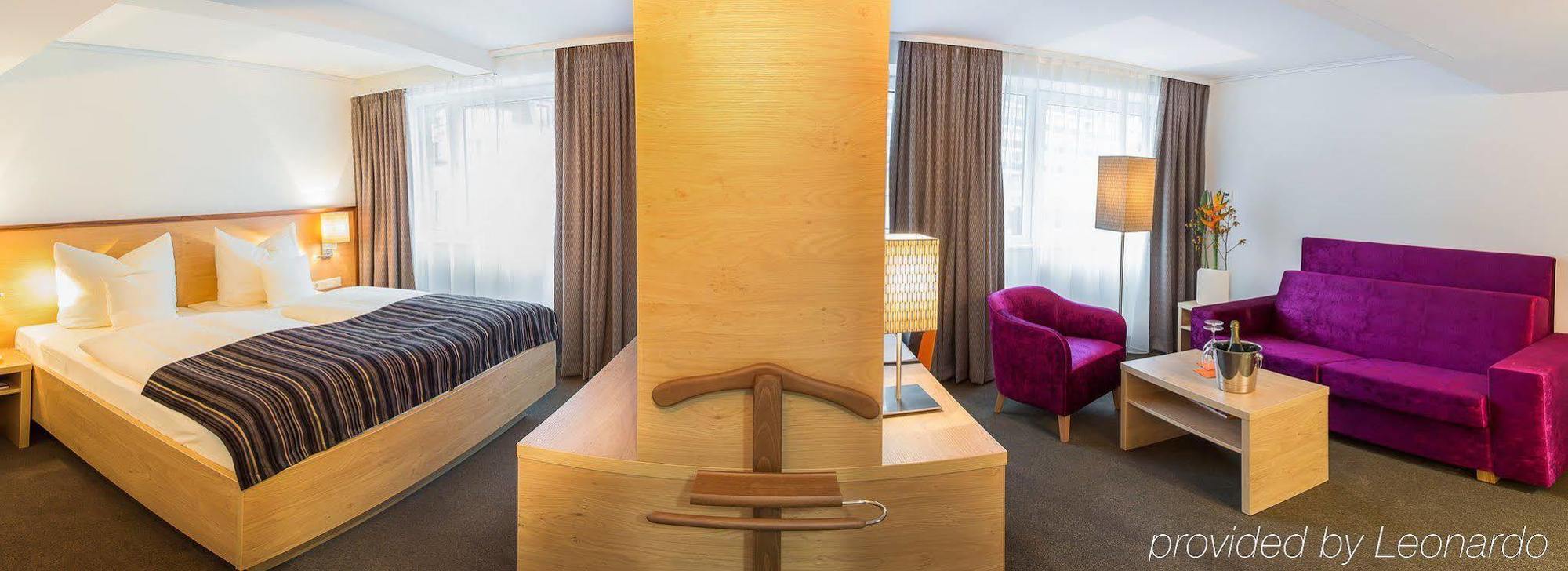Hotel Stadthotel Am Roemerturm Cologne