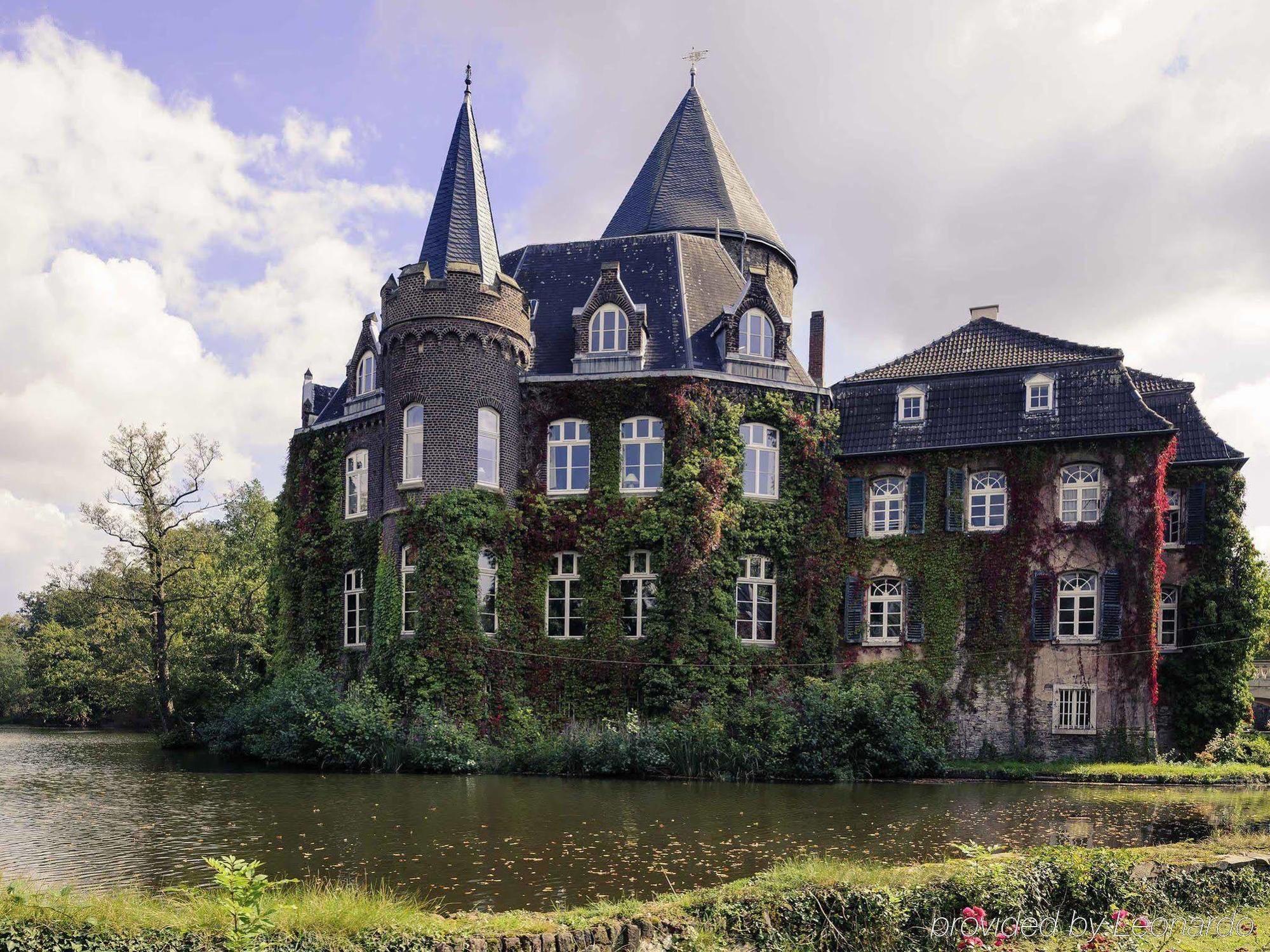 Pullman Hotel