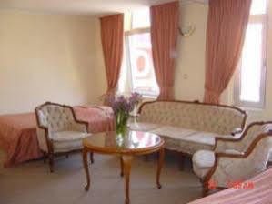 Ariana Hotel Cologne