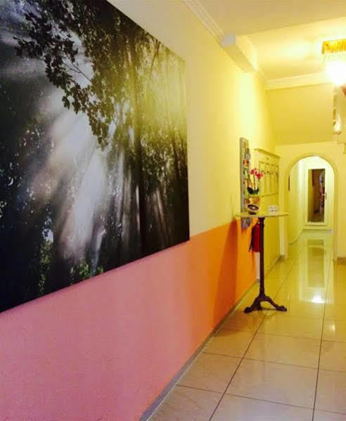 Cara Hotel 3*
