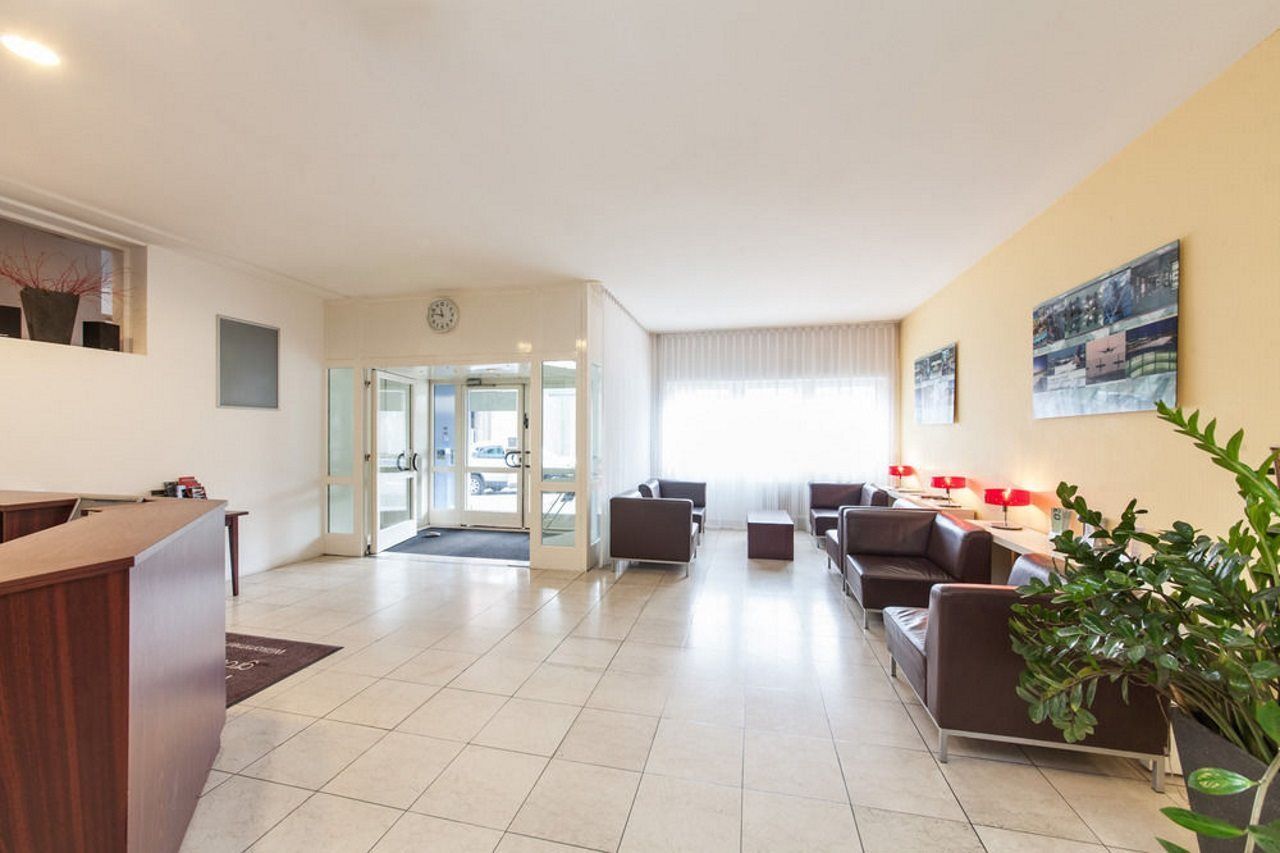 Mercure Airport