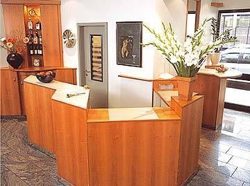 Astor & 4*