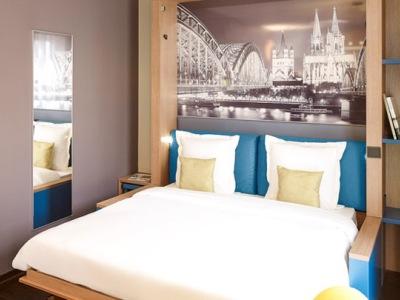 Adagio Aparthotel 4*