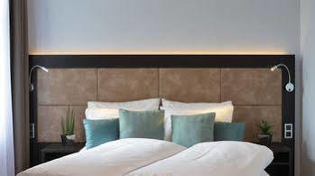 Uhu Gaestehaus Superior Hotel 3*