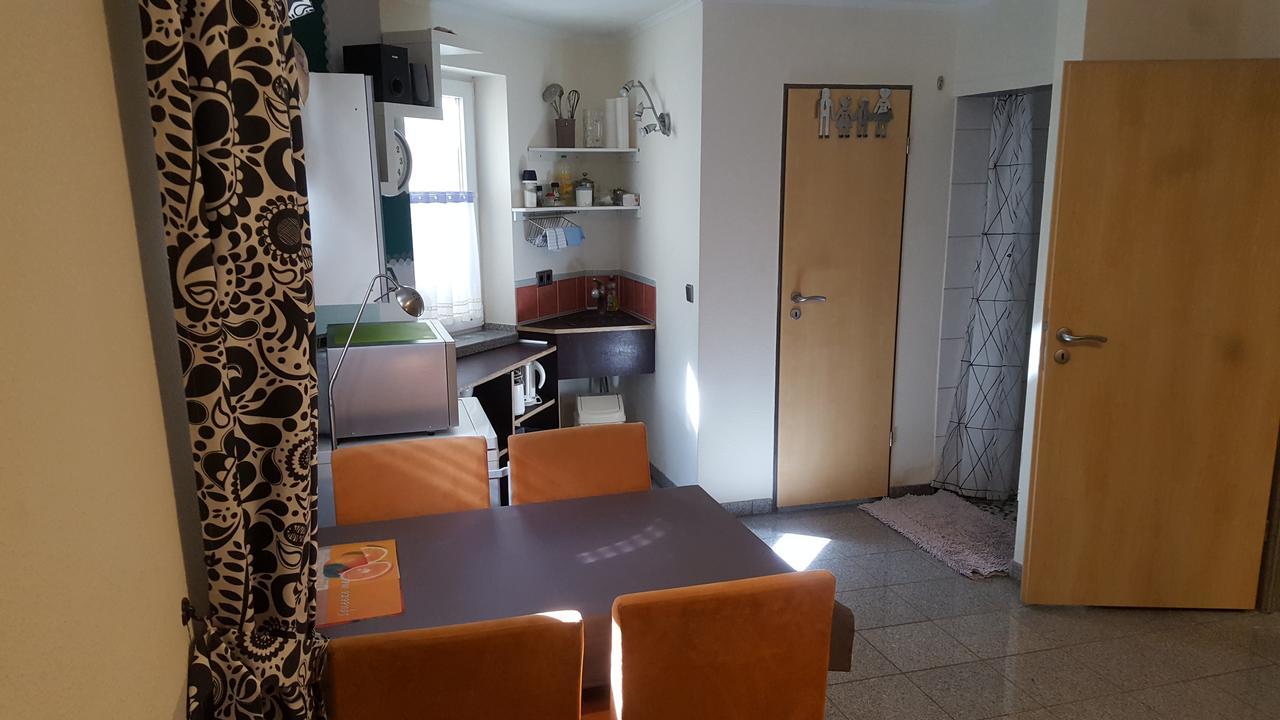Apartment Ubernachten Im Kolner Norden