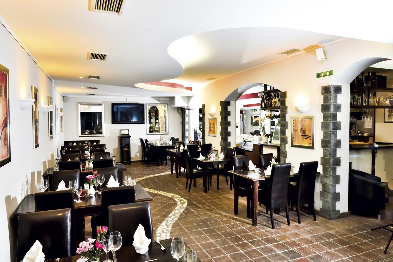 Altera Pars Hotel Kolonia