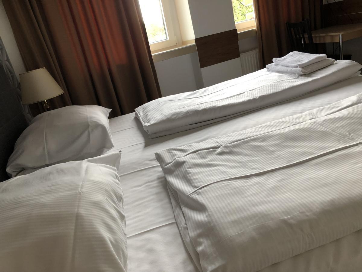 Hotel Moji