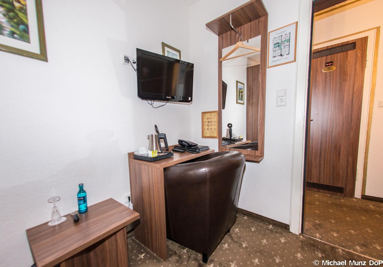Hotel Und Restaurant Loewenbraeu 3*