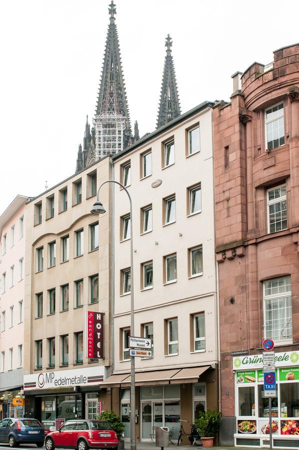 Sandmanns Am Dom