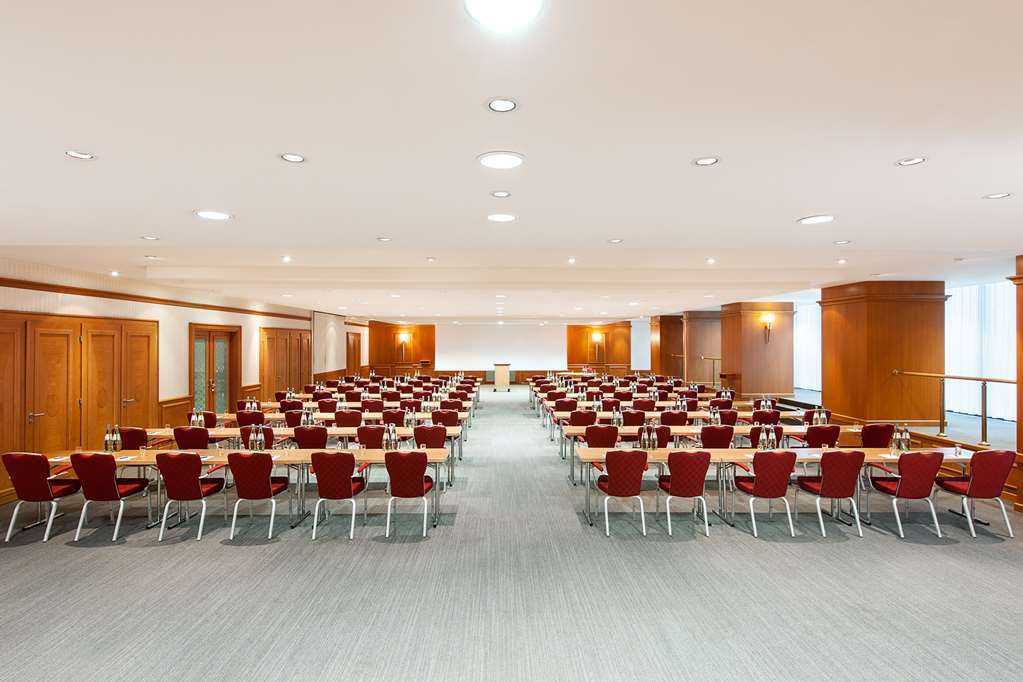 Nh Collection Mediapark Hotel 4*