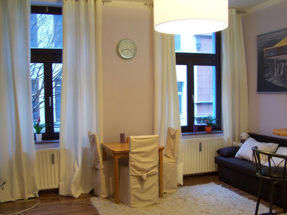 Apartment Odessa1 *