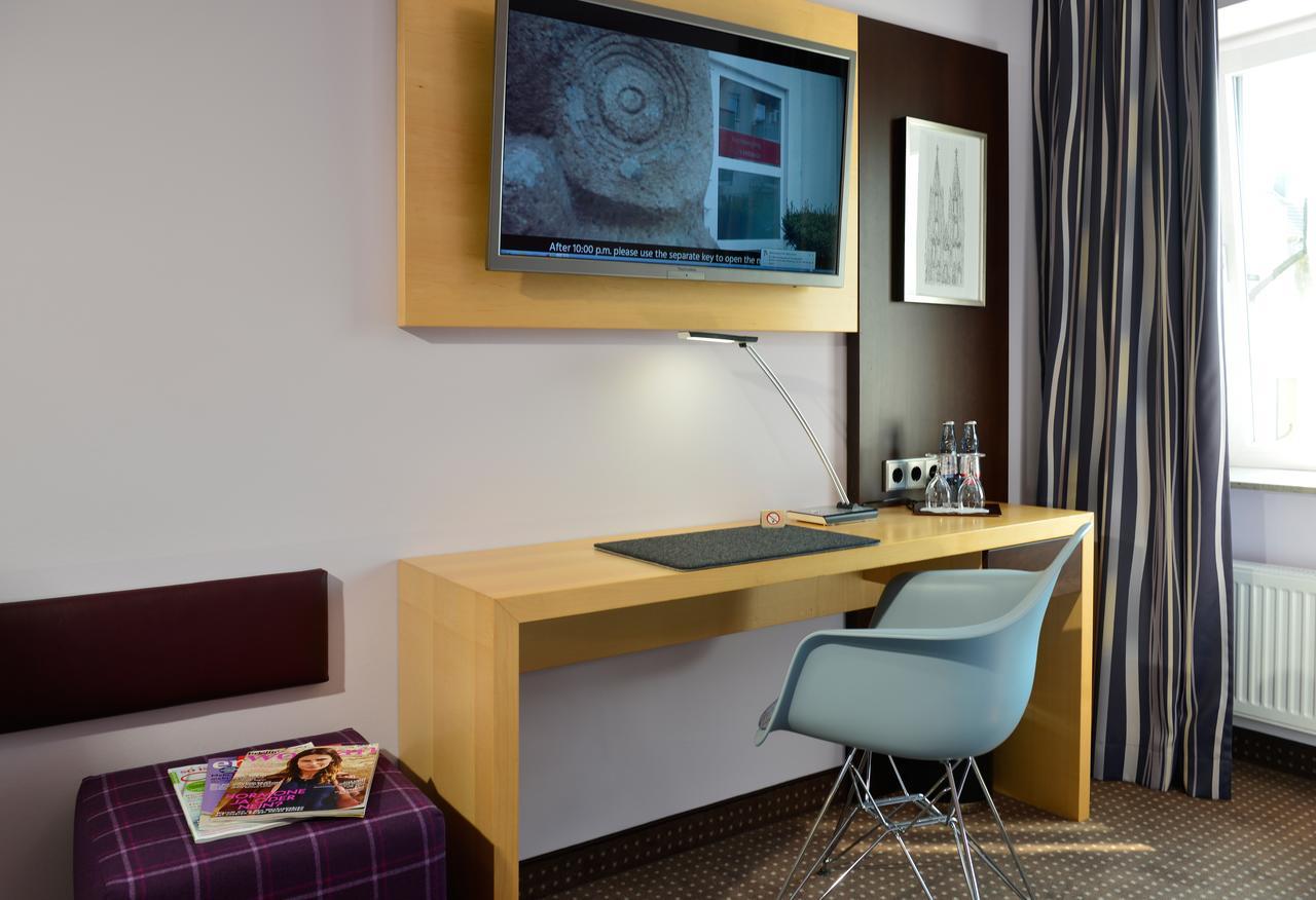 Uhu Garni Hotel 3*