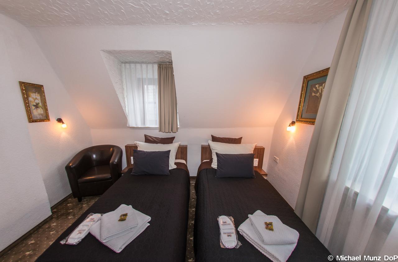 Und Restaurant Loewenbraeu