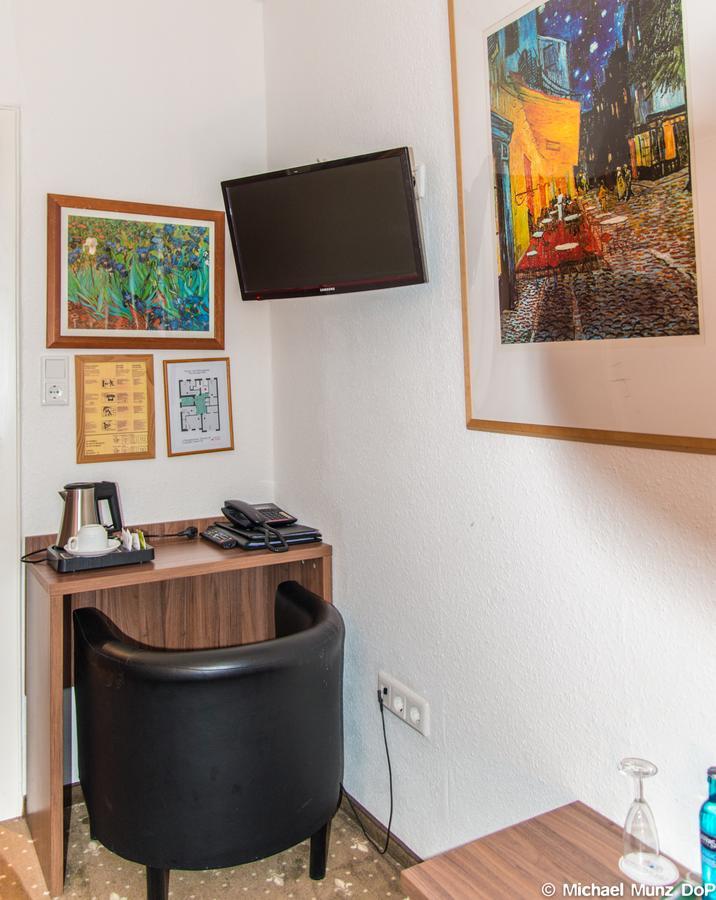Und Restaurant Loewenbraeu Hotel 3*
