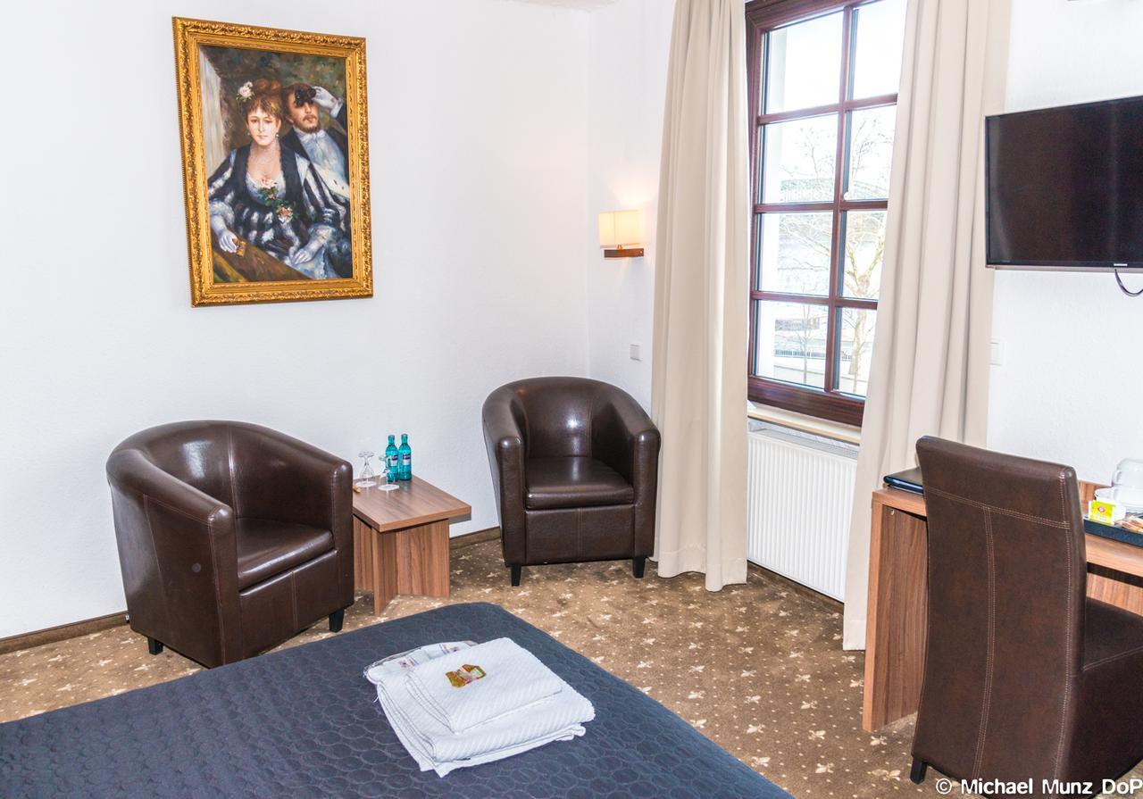 Hotel Und Restaurant Loewenbraeu Cologne