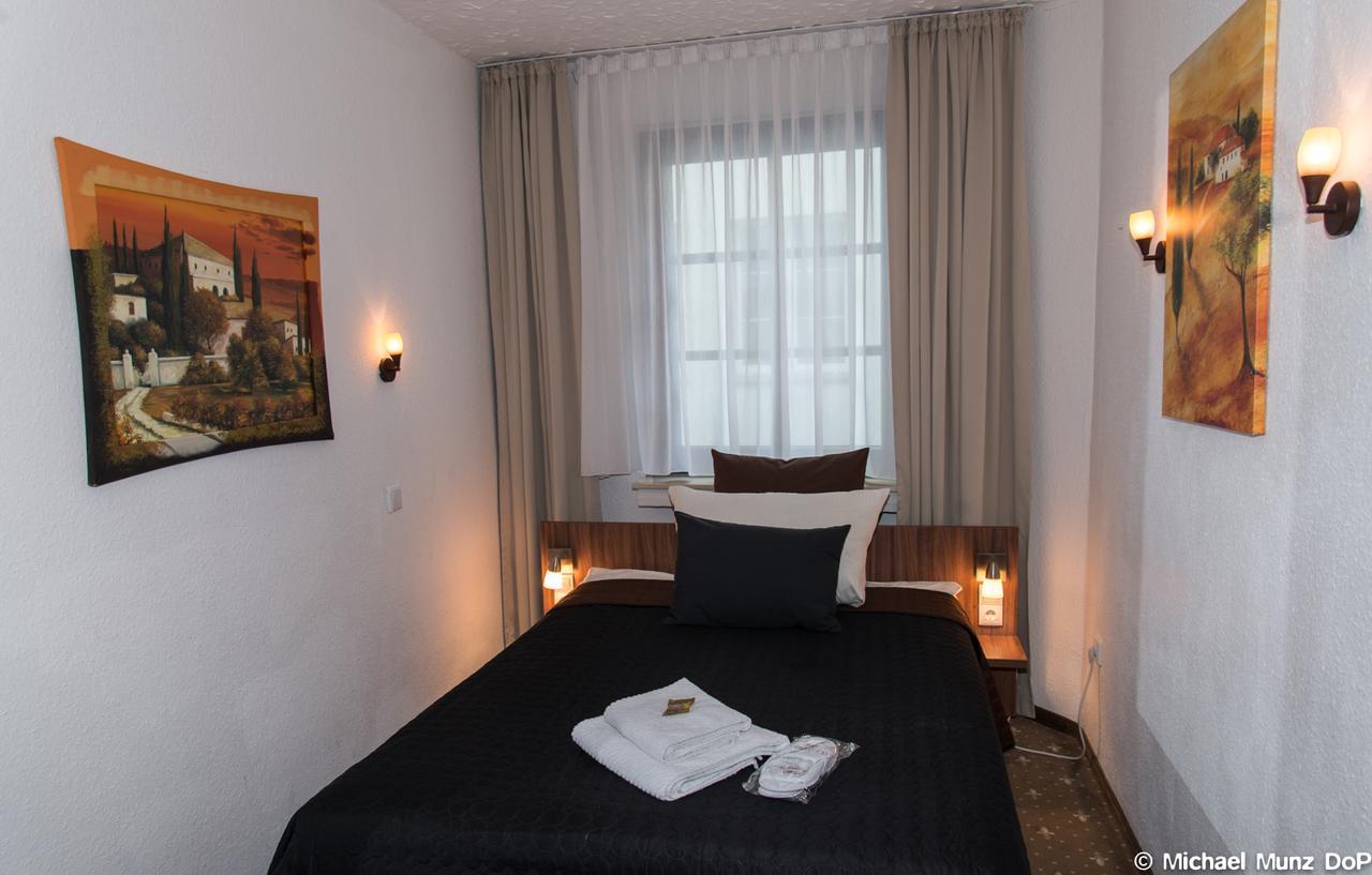 Und Restaurant Loewenbraeu 3*