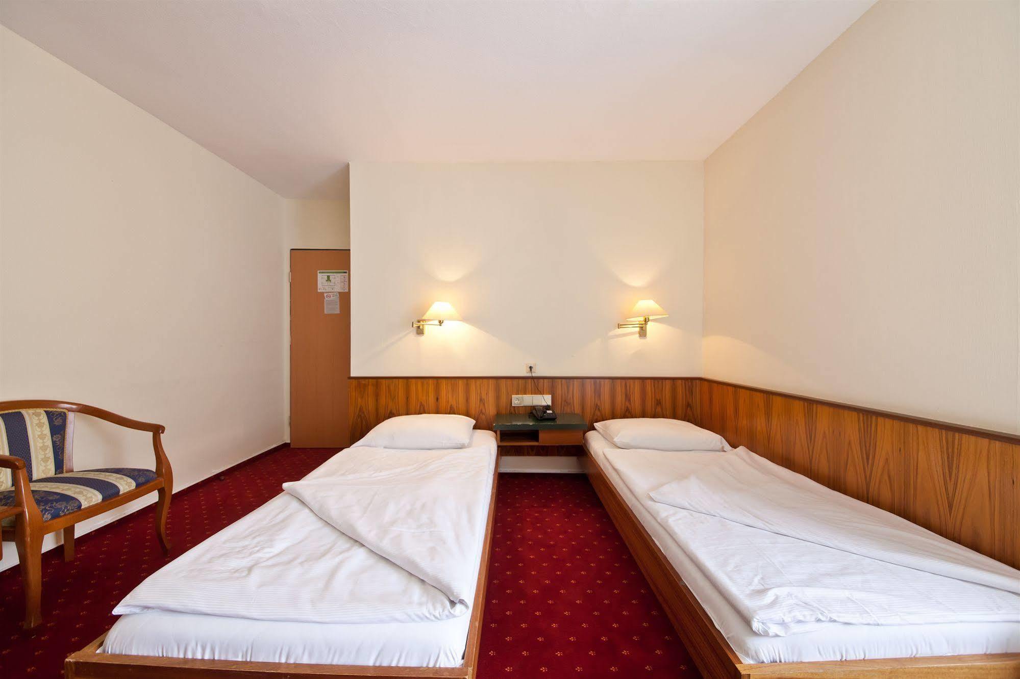 Novum Leonet Altstadt 3* Köln