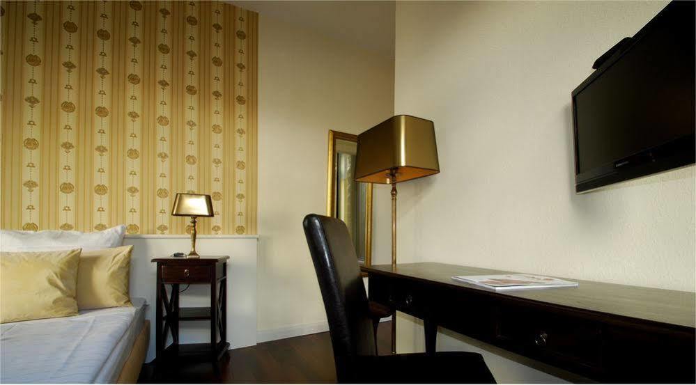 Domspitzen 3* Cologne