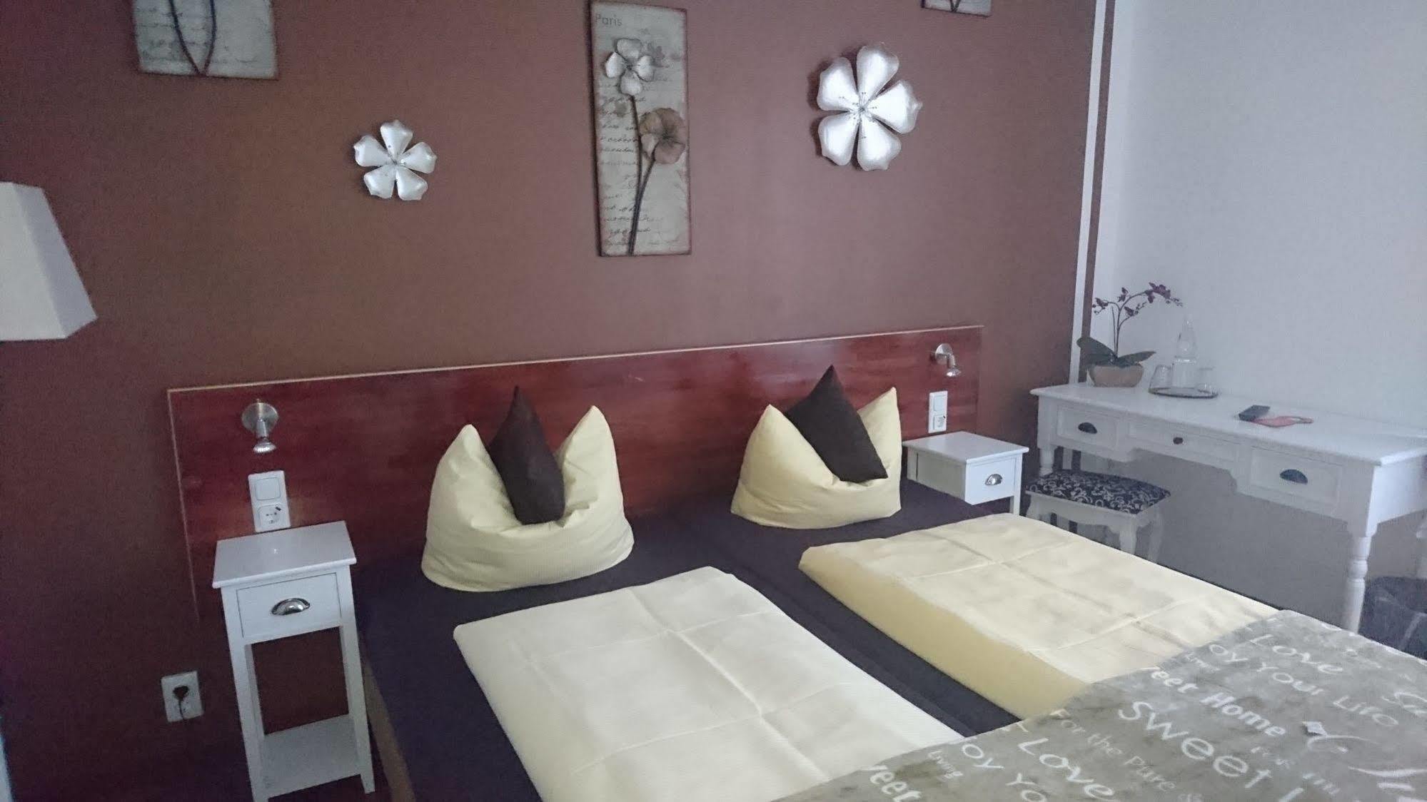 Skada Coelln Hotel