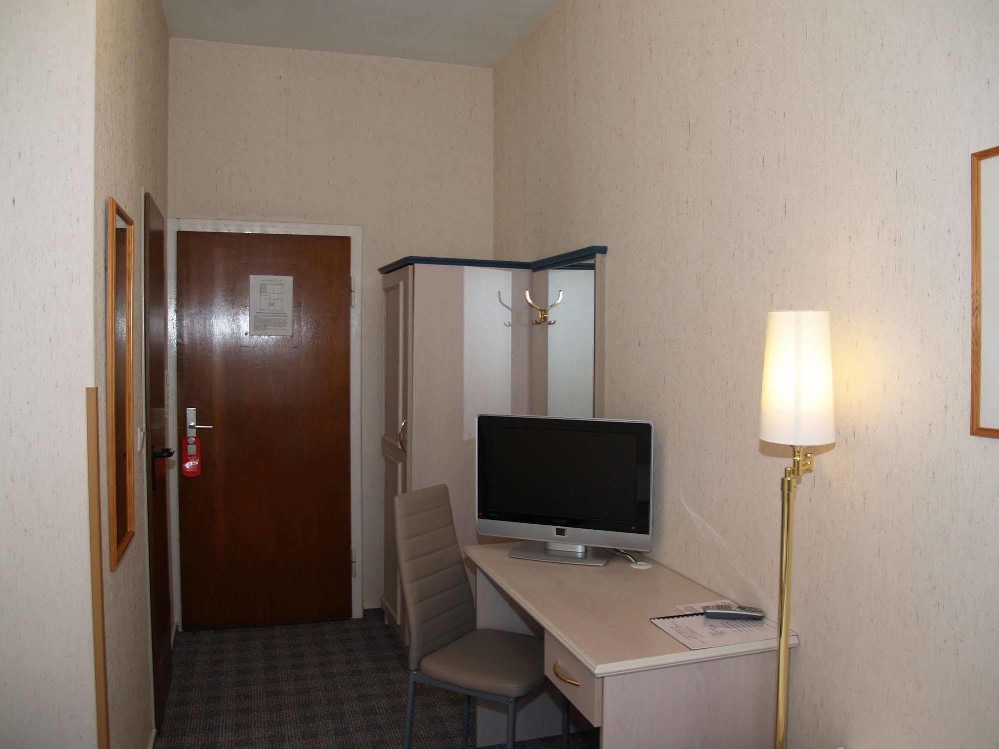 Berg Hotel 2*