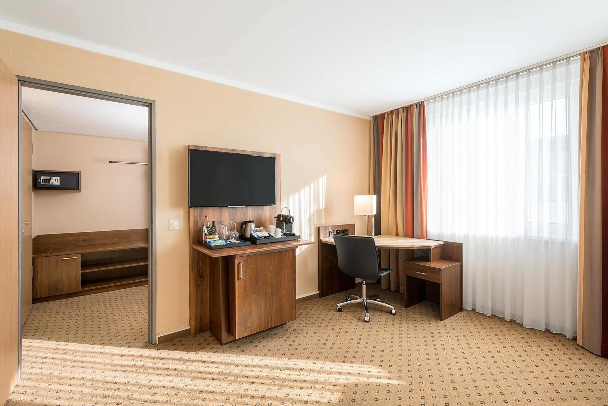 Hotel Nh Altstadt Colonia