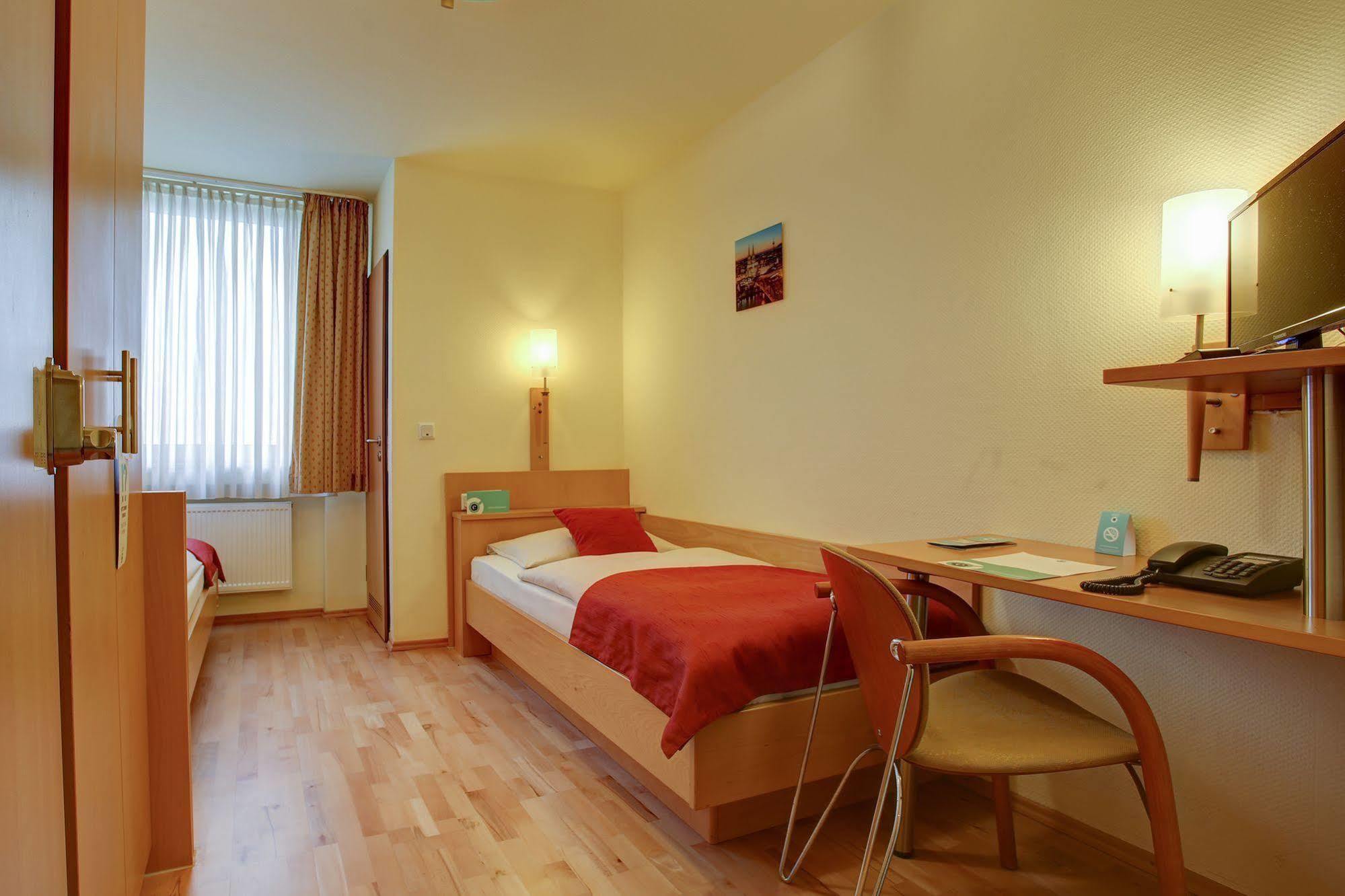 Hotel Trip Conti