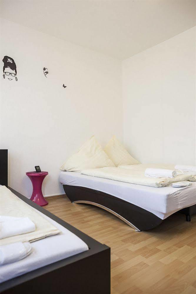 City Apartment Apartment