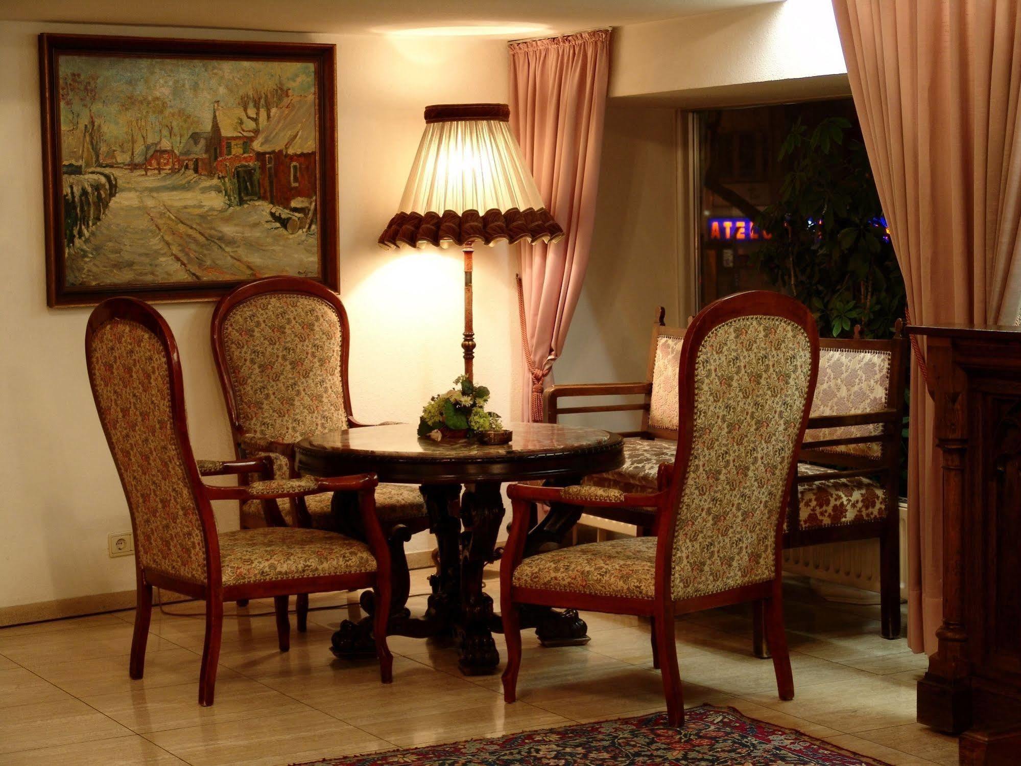 Hotel Tante Alma's Koelner
