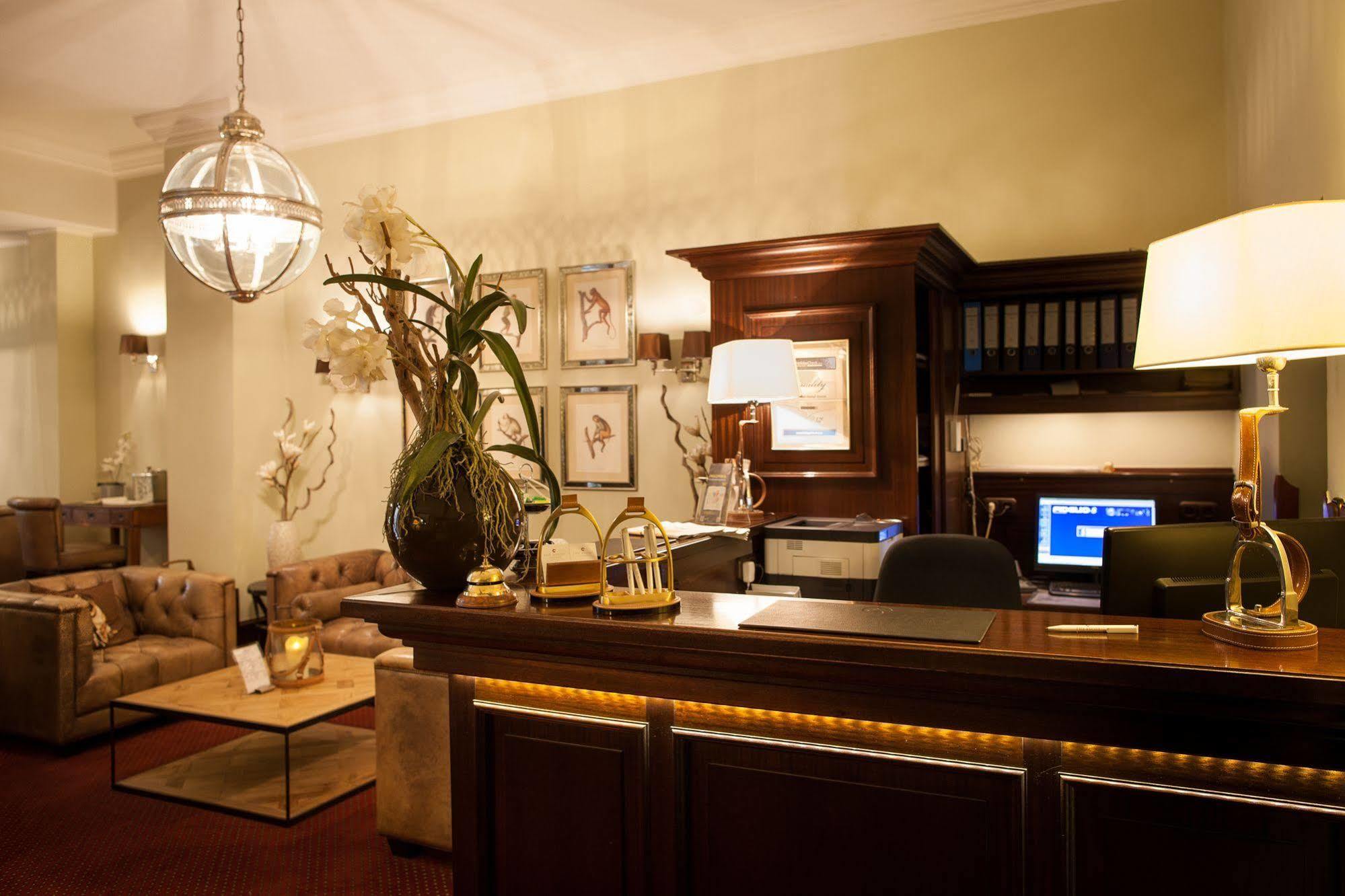 Hotel The Ascot