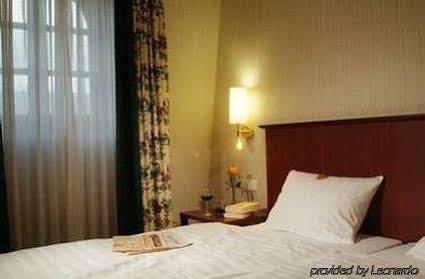 Hotel The Ascot Cologne