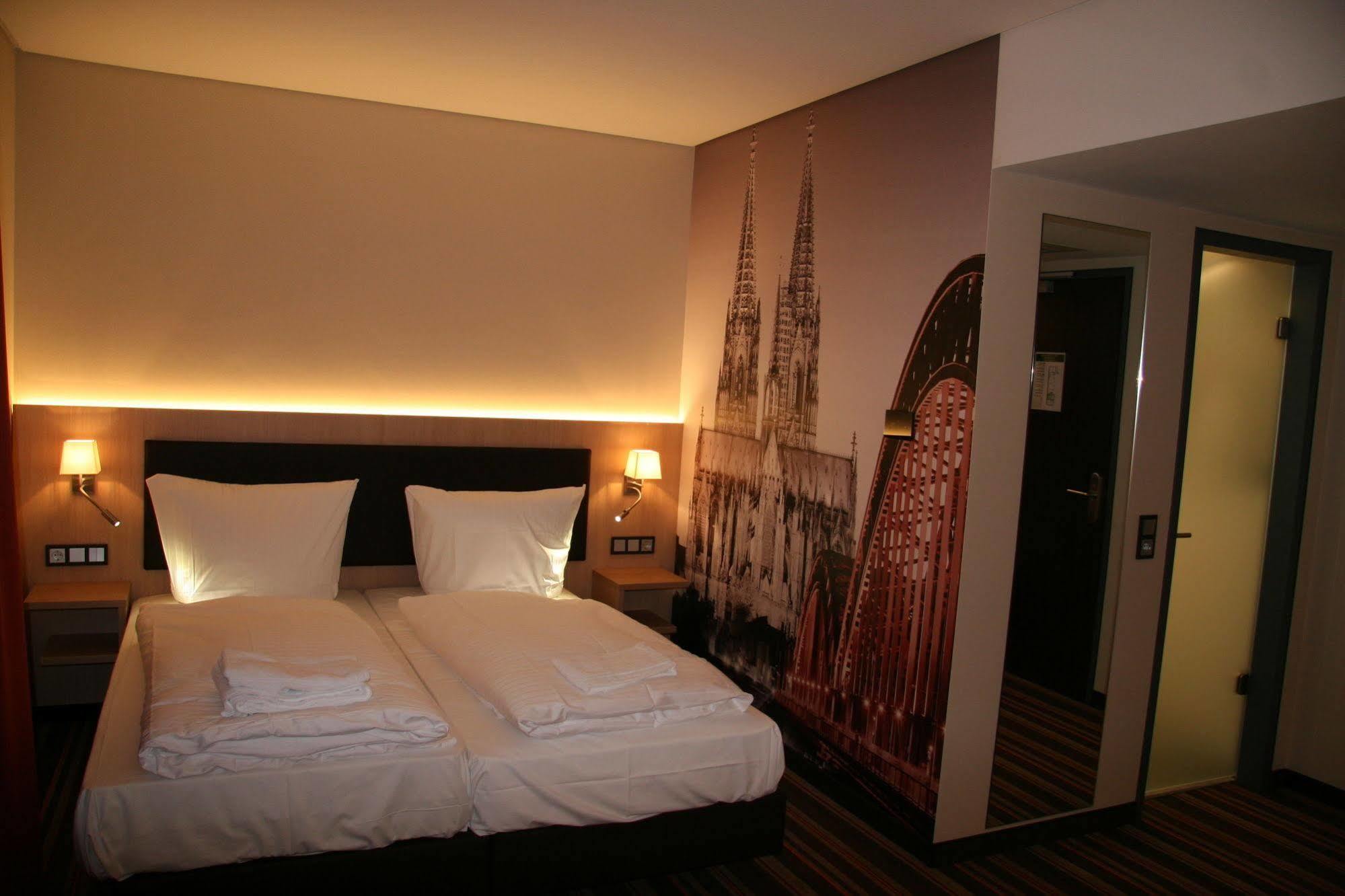 Fortune 3* Colonia