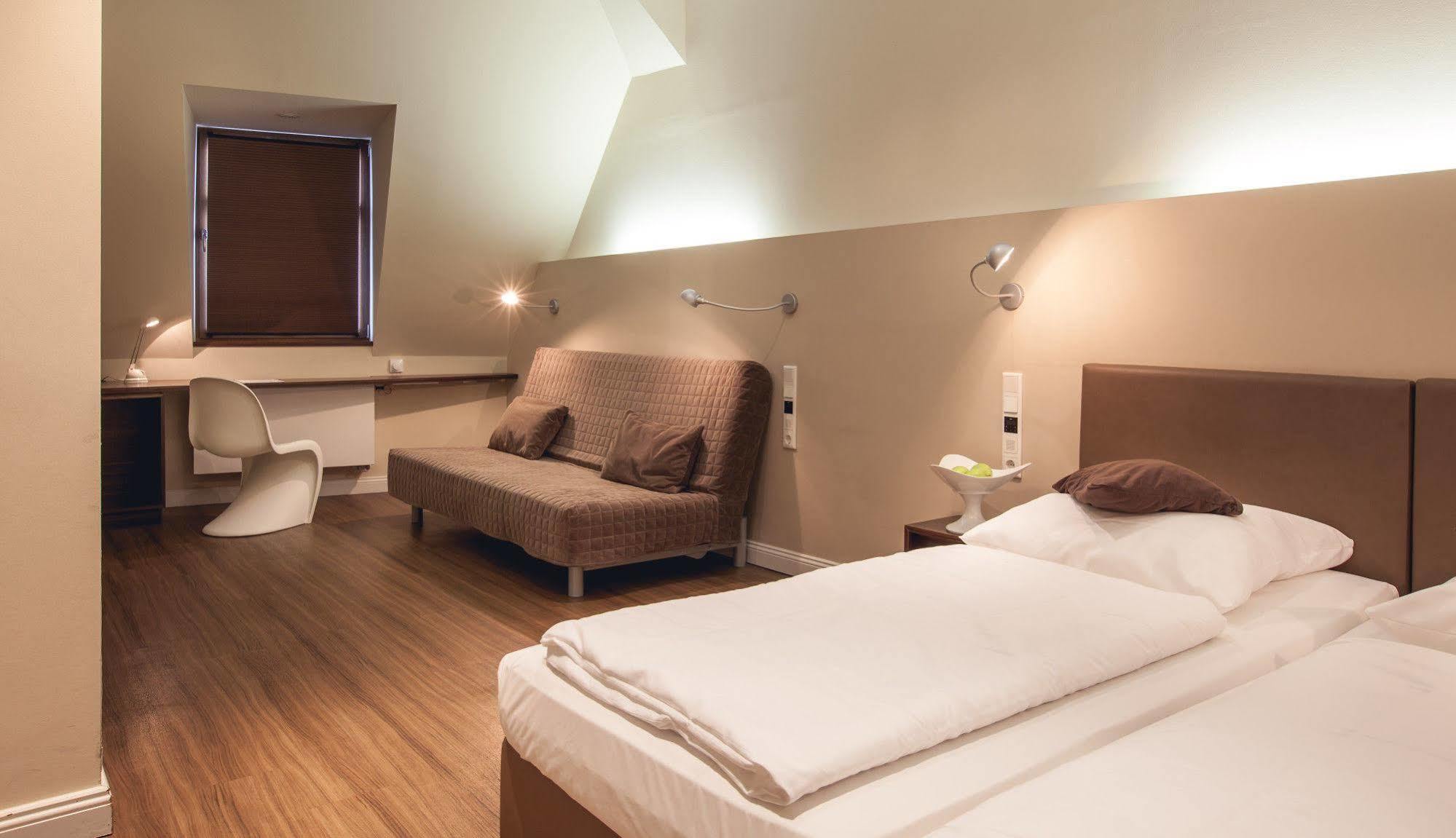 Casa Hotel 3*