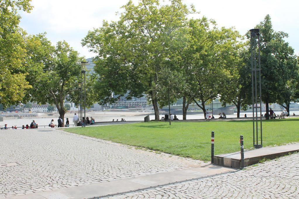Kunibert Der Fiese 3* Cologne