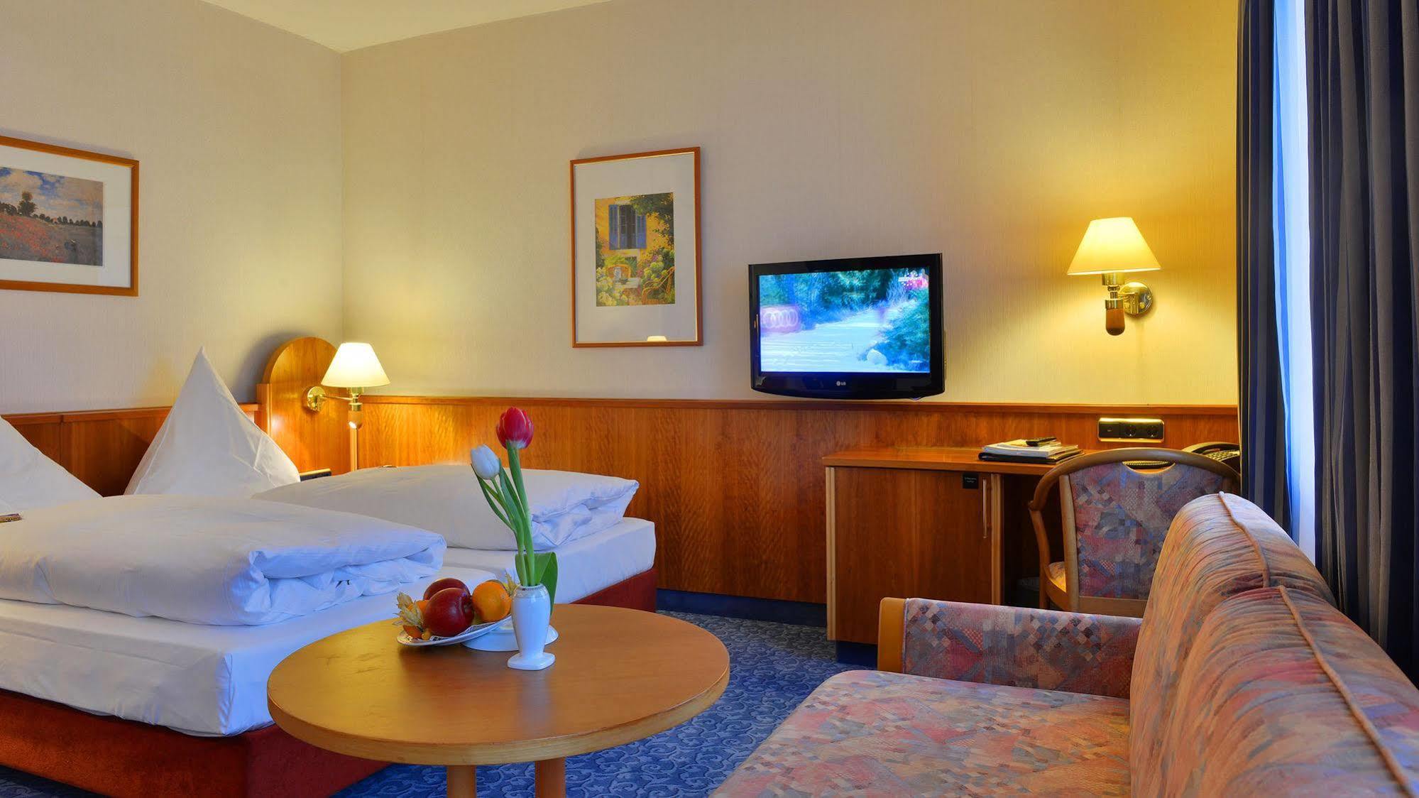 Ilbertz Garni Hotel 3*
