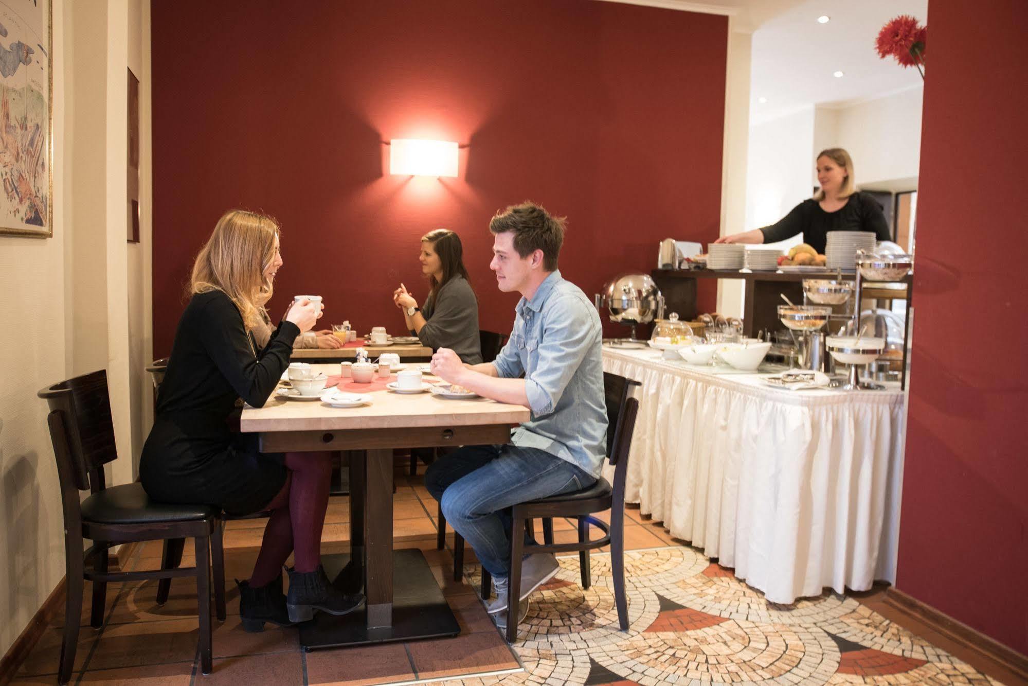 Mauritius Komfort In Der Altstadt Hotel