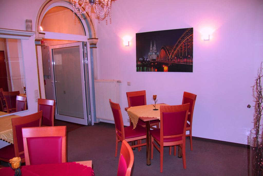 La Isla Hotel