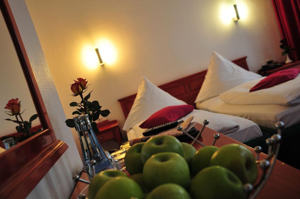 Hotel Cerano Am Dom