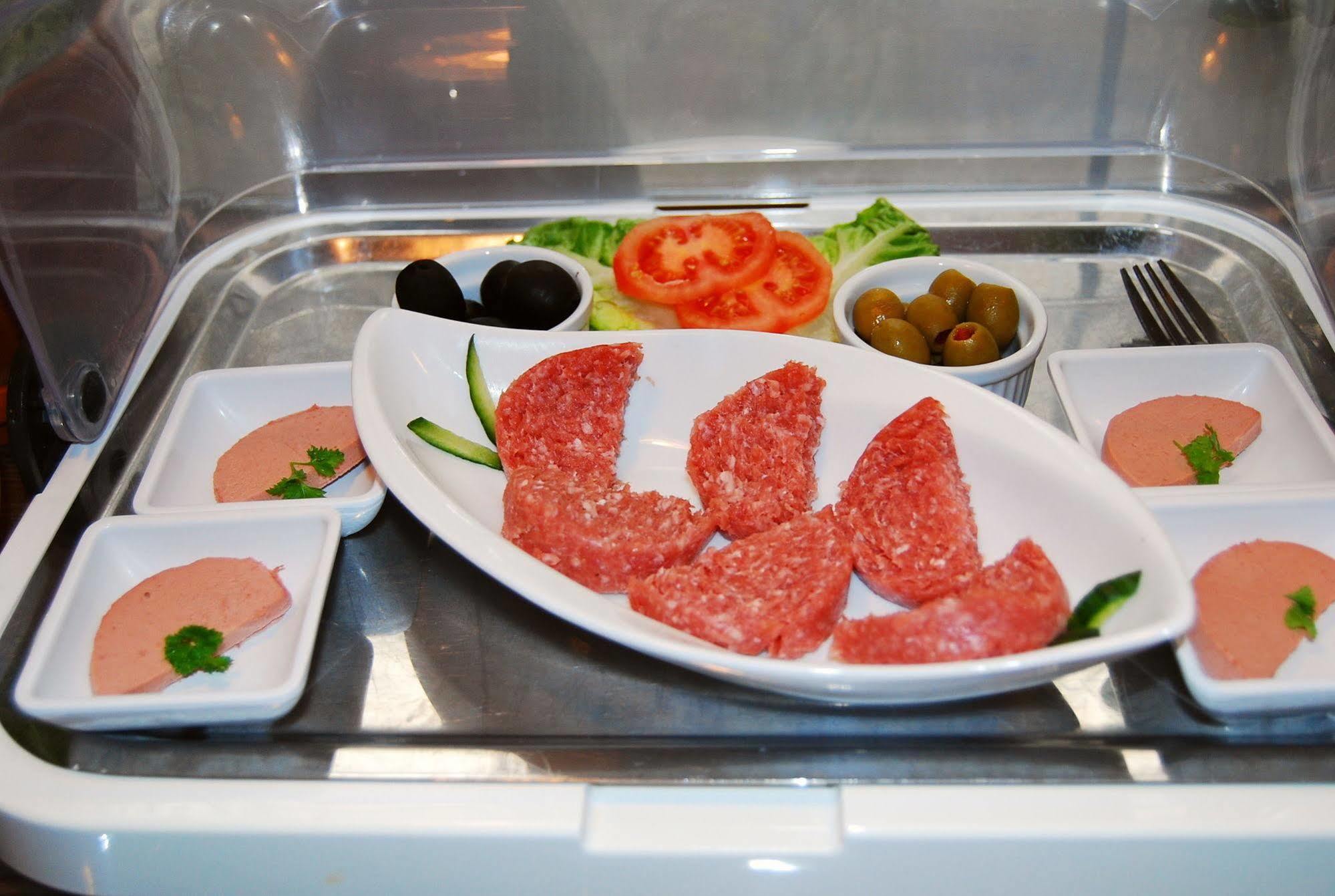 Alt Deutz City-messe-arena Kontaktloser Self Check-in Hotel 2*