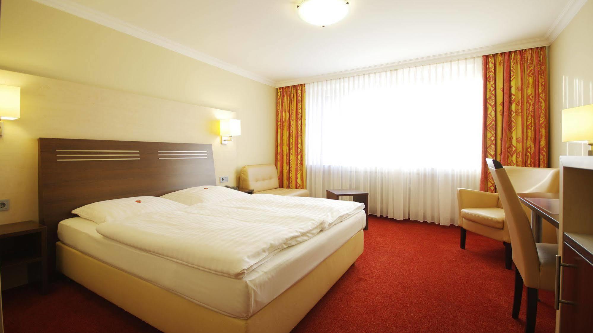 Garten-hotel Ponick 3*