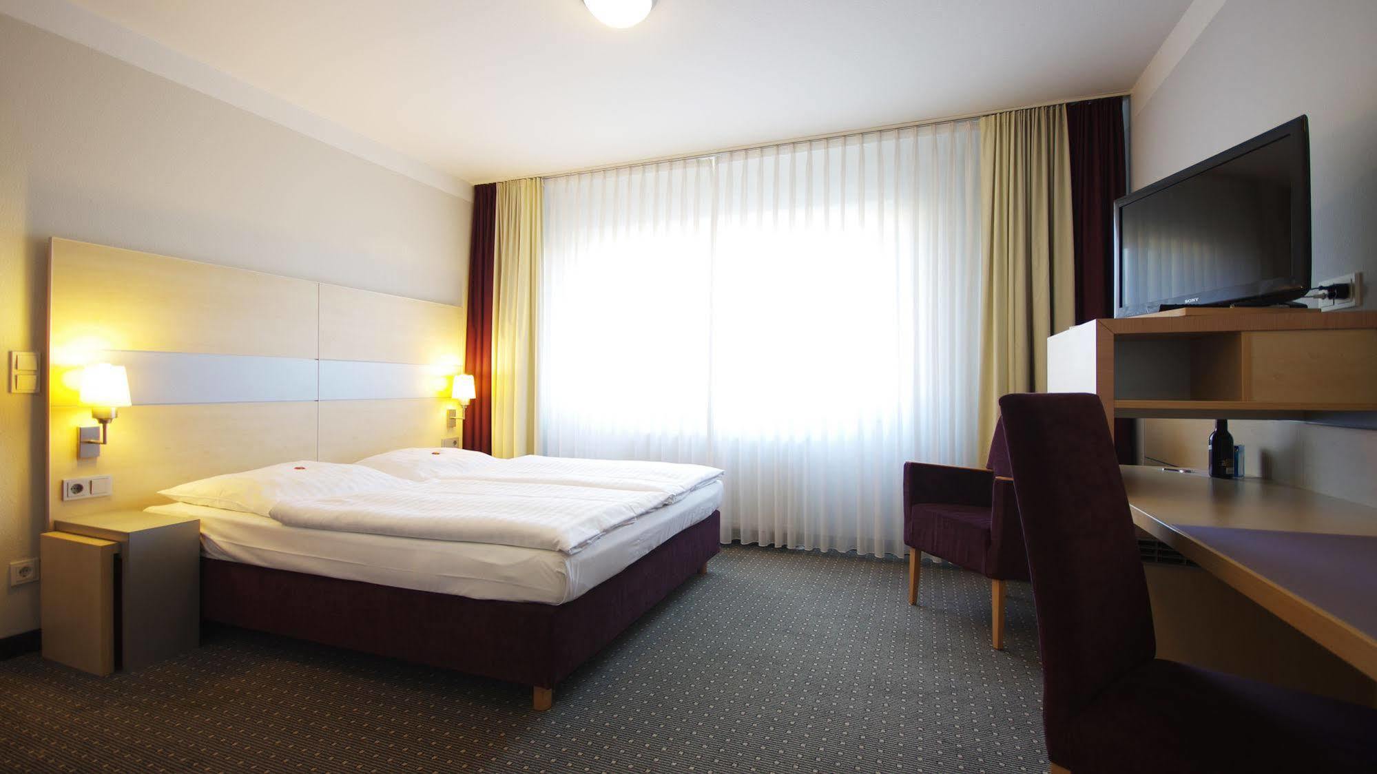 Garten-hotel Ponick 3*
