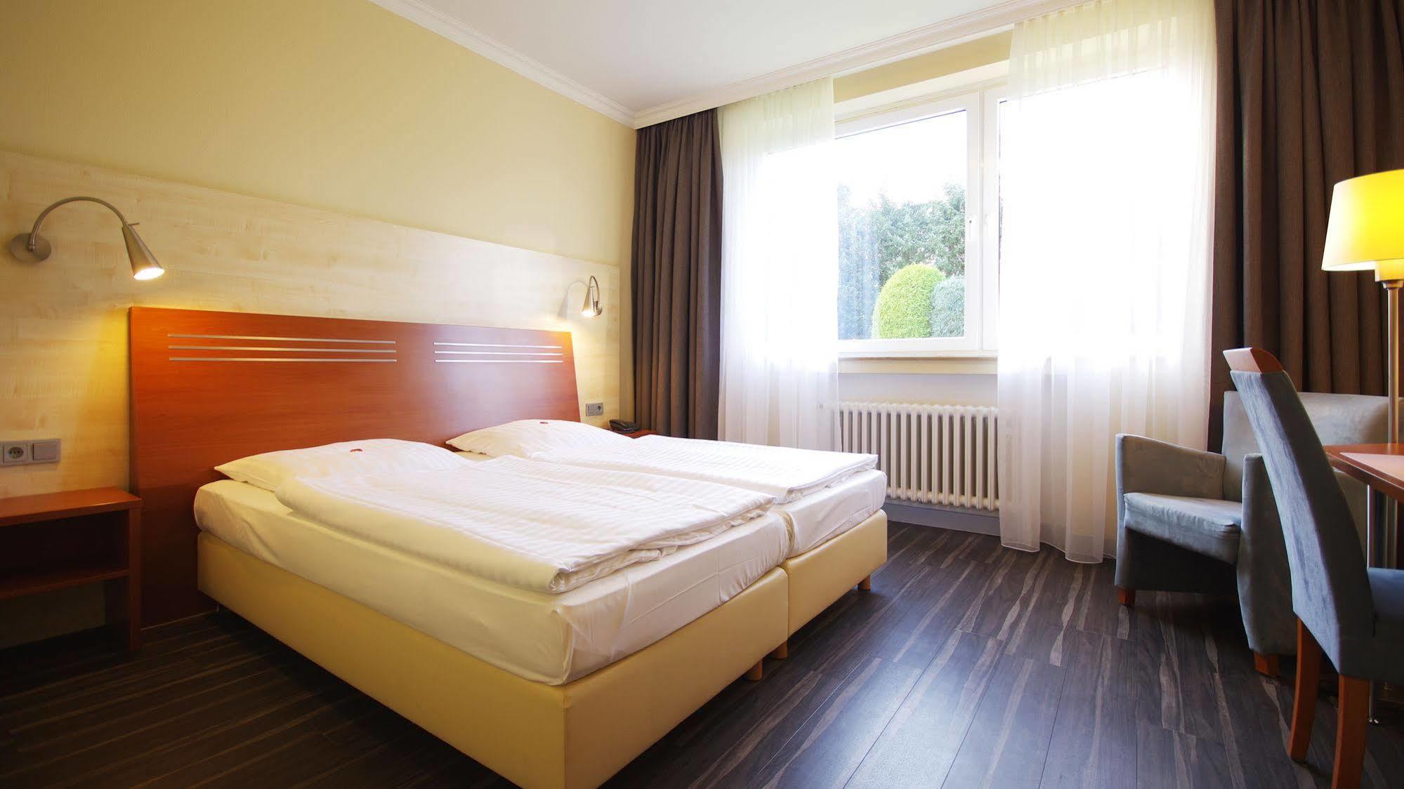 Hotel Garten-hotel Ponick 3*