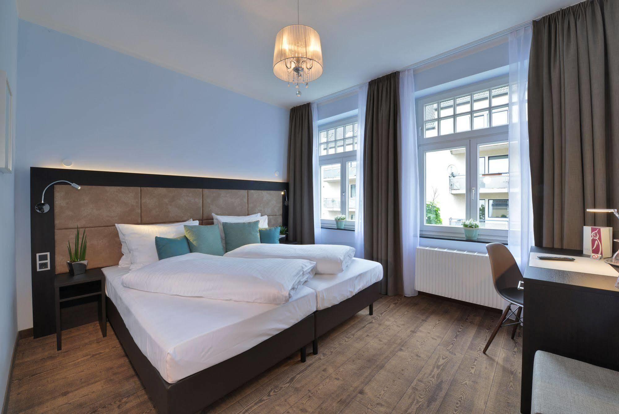 Hotel Uhu Gaestehaus Superior Cologne