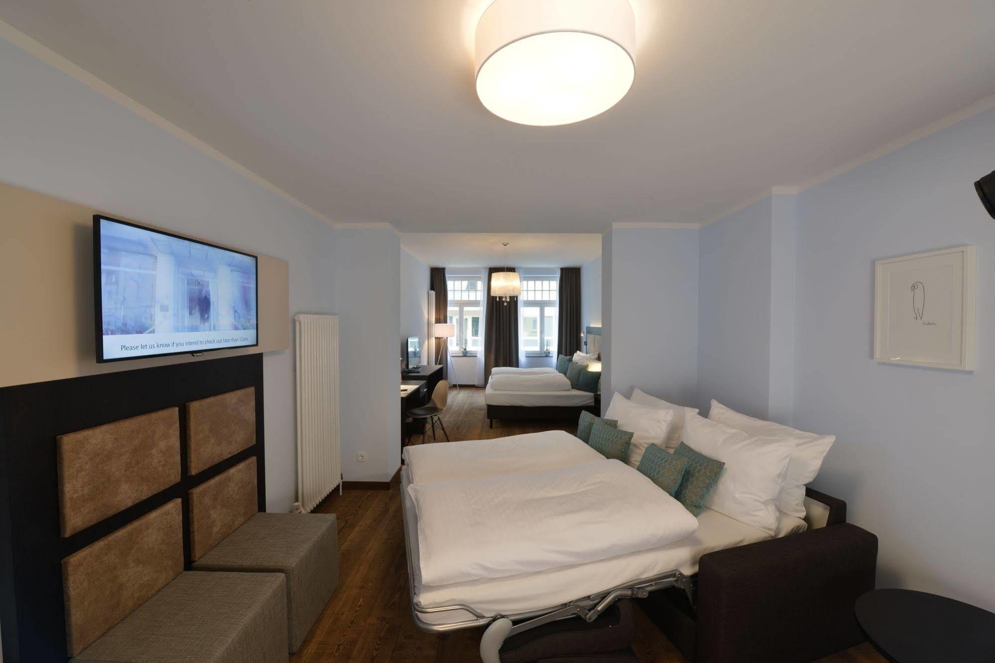 Uhu Gaestehaus Superior Hotel