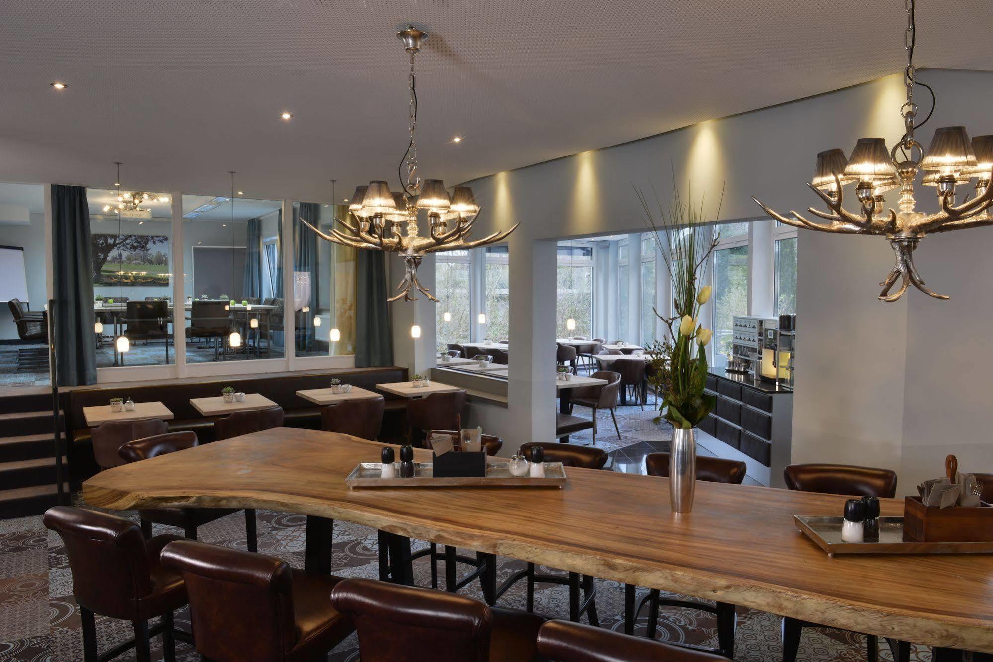 Uhu Gaestehaus Superior Cologne