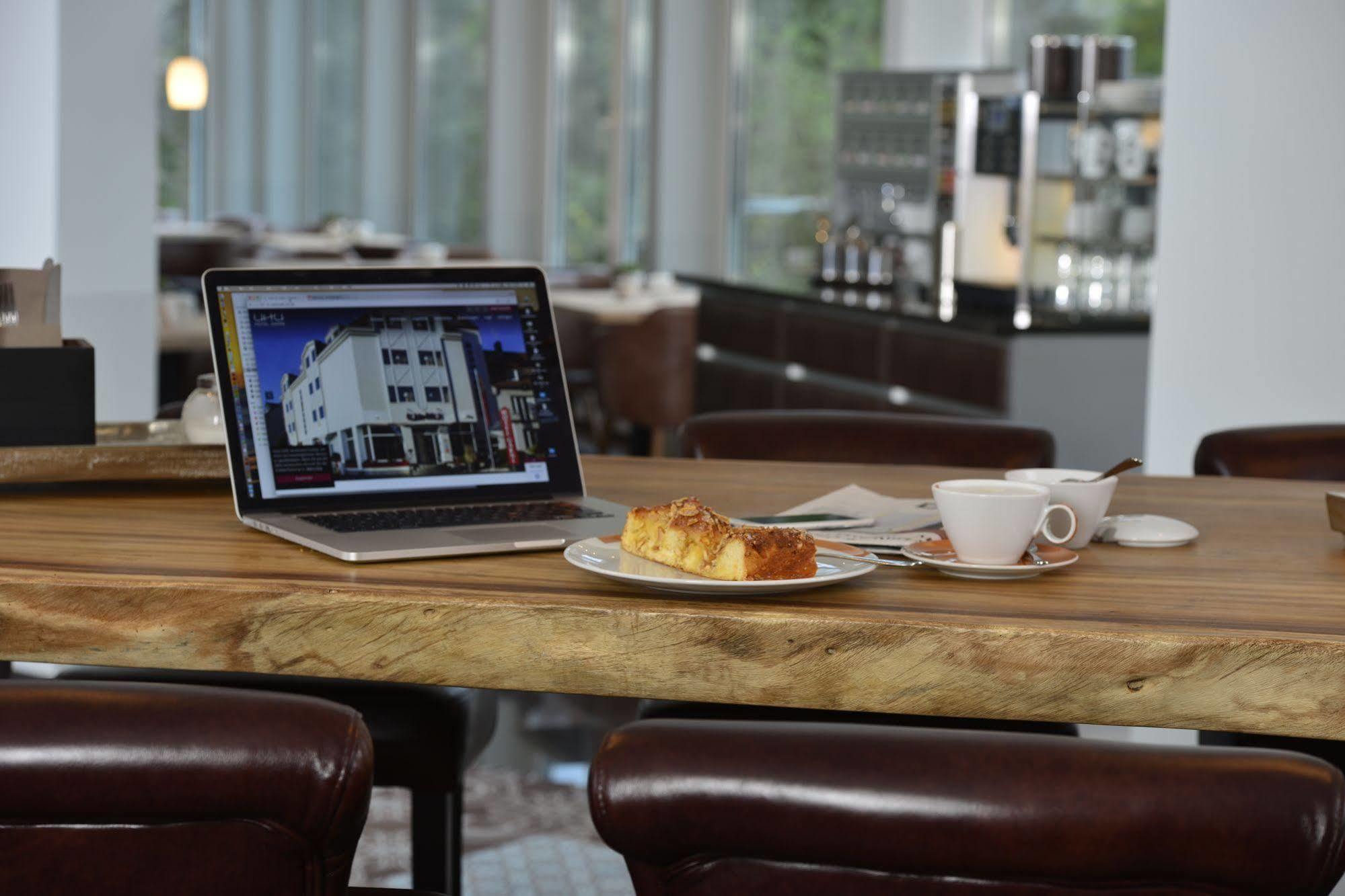 Uhu Gaestehaus Superior 3*