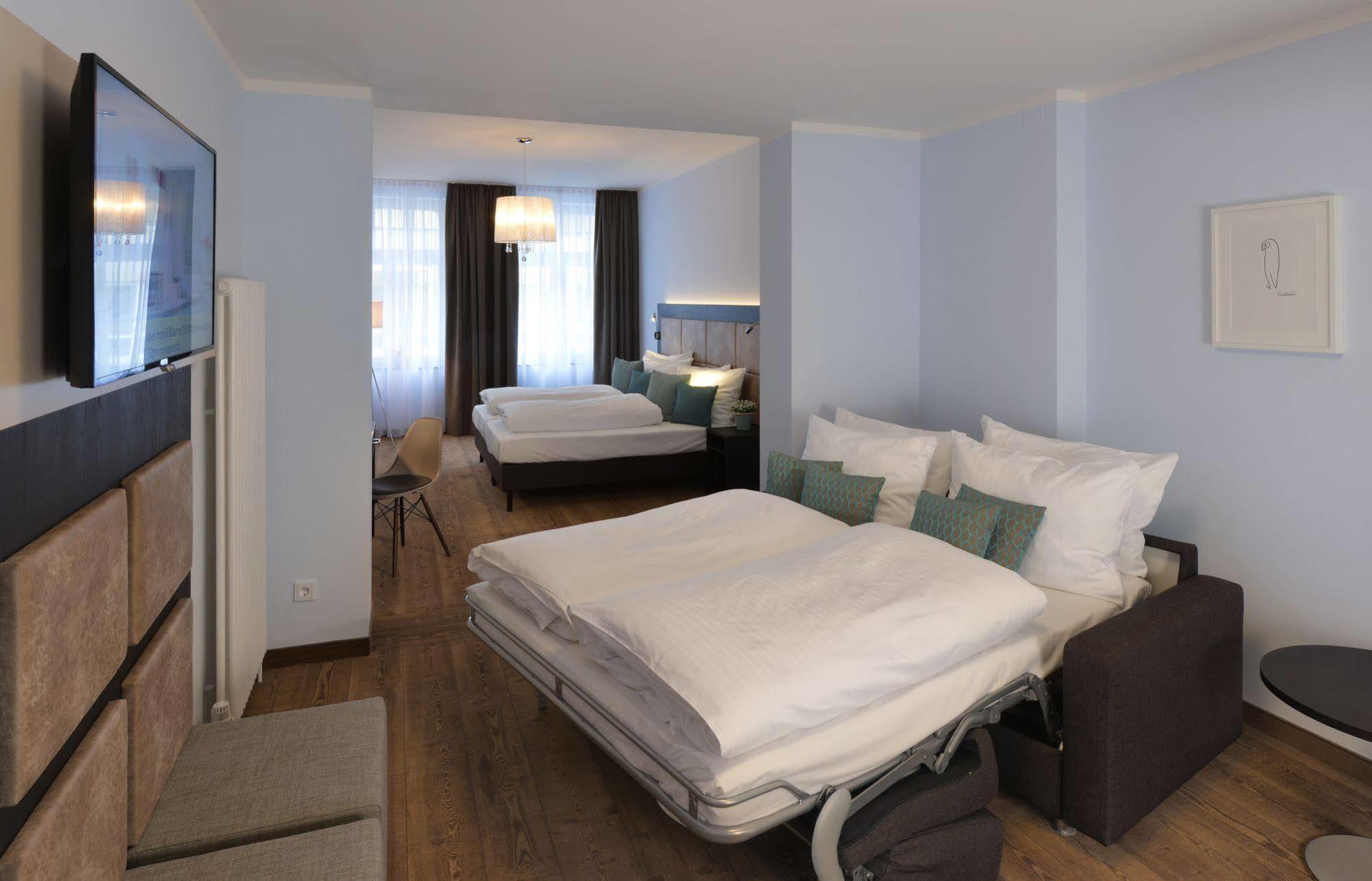 Uhu Gaestehaus Superior Hotel Cologne